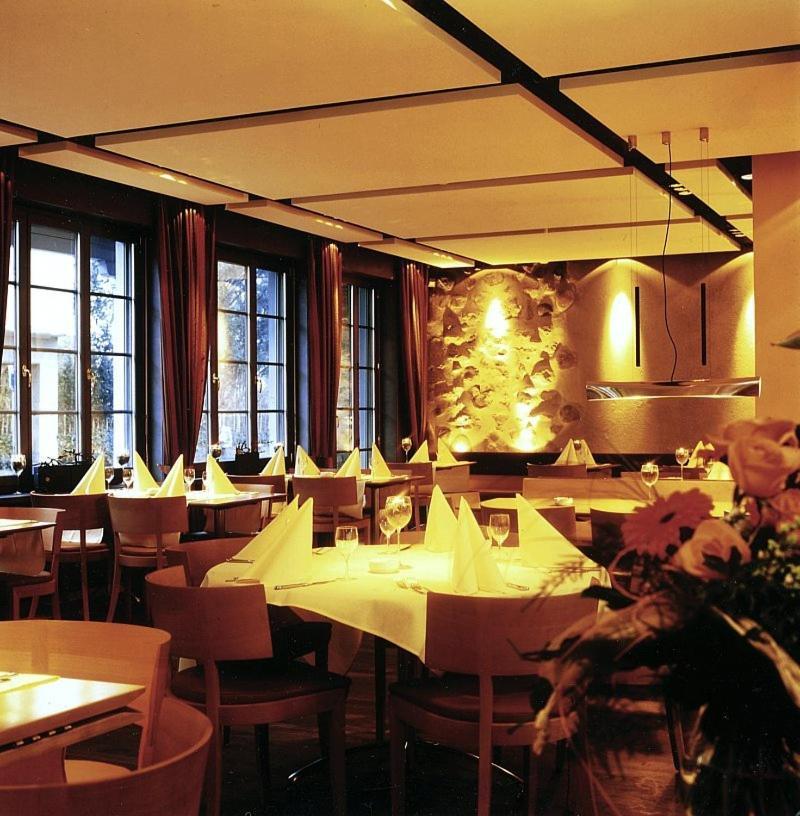 Hotel Restaurant Zum Goldenen Kopf Bülach Exterior foto